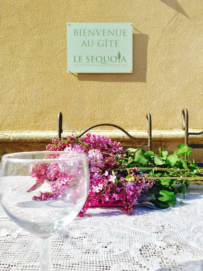 Le Manoir Sequoia Hotel Airvault Екстериор снимка